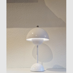 Batteri Bordlampe Blank Hvid.