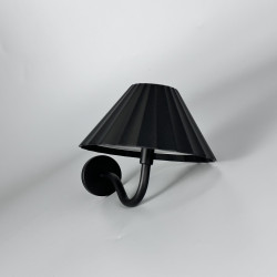 Vglampe med genopladelig batteri sort metal.