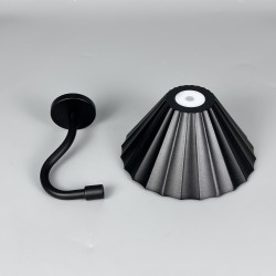 Vglampe med genopladelig batteri sort metal.