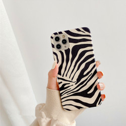Iphone 13 Zebra Design Cover