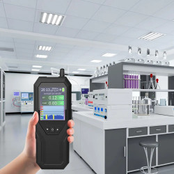 Geigertller Pro. med Farvedisplay.